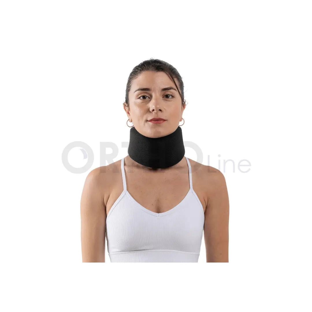 Cureline - ortholine women using ortholine soft cervical collar front view