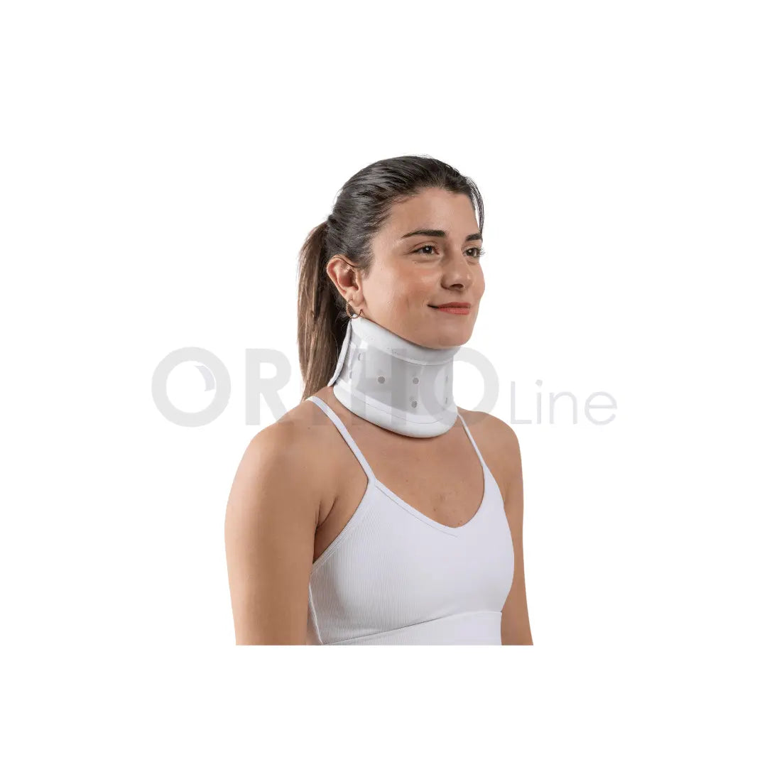 Cureline - ortholine women using ortholine cervical collar side view