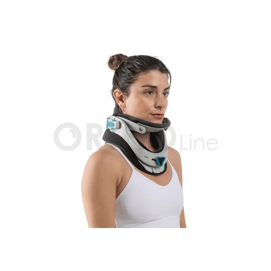 Cureline - ortholine women using ortholine neck brace side view