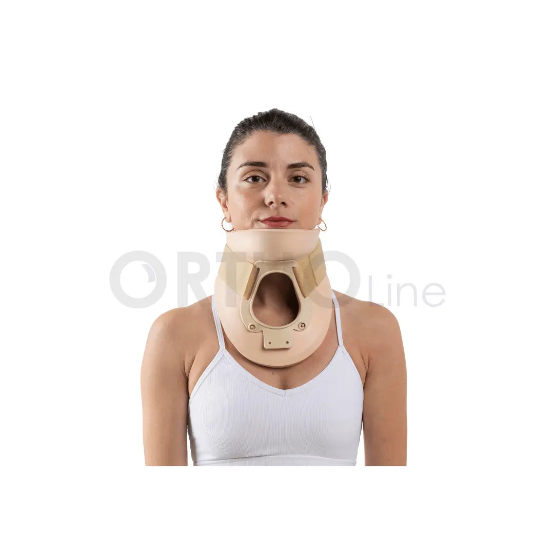 Cureline - ortholine women using philadelphia collar front view